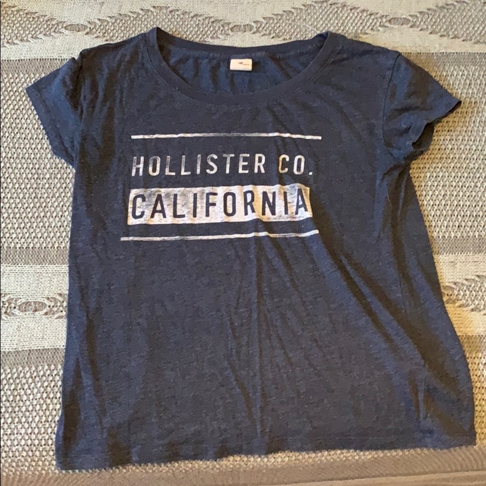 Hollister Tee
